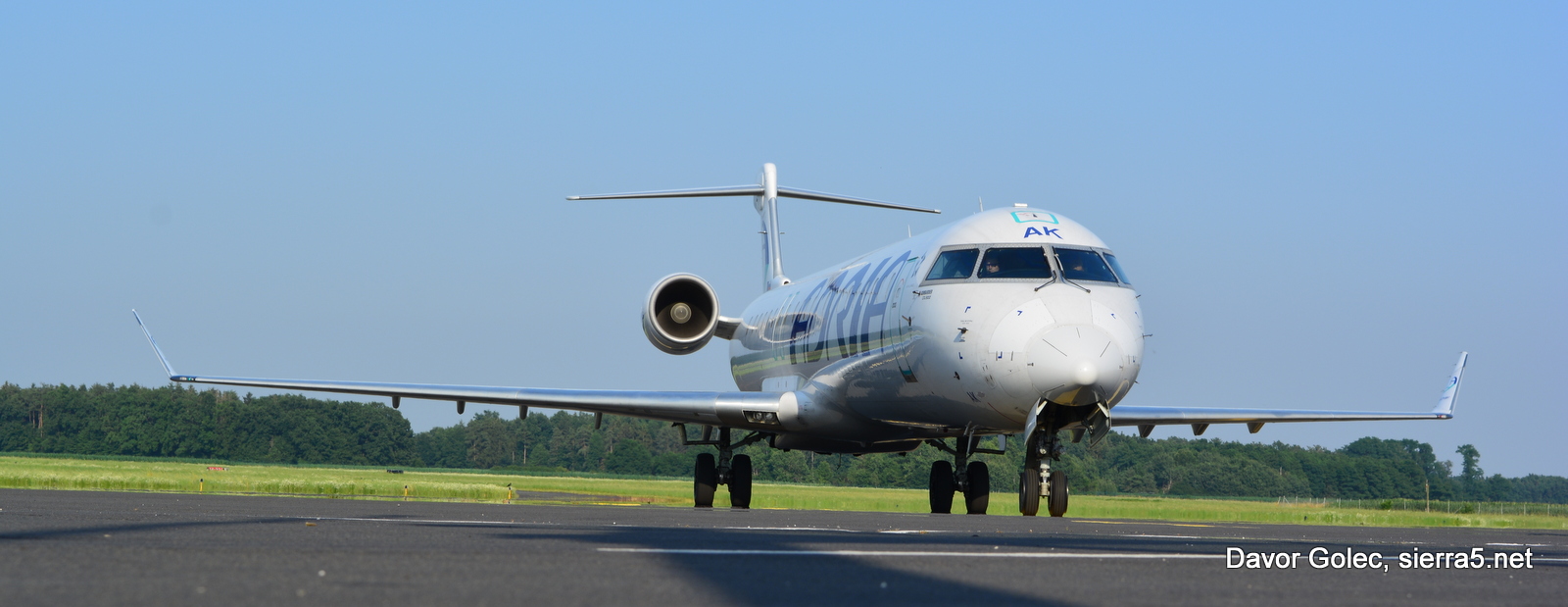 CRJ900, S5-AAK, Maribor, 7 julij 2015