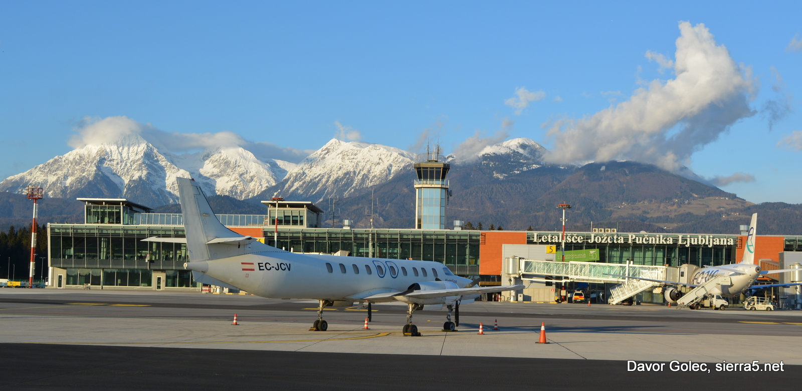 Aerodrom Ljubljana