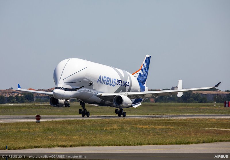 BelugaXL First Flight Landing 005