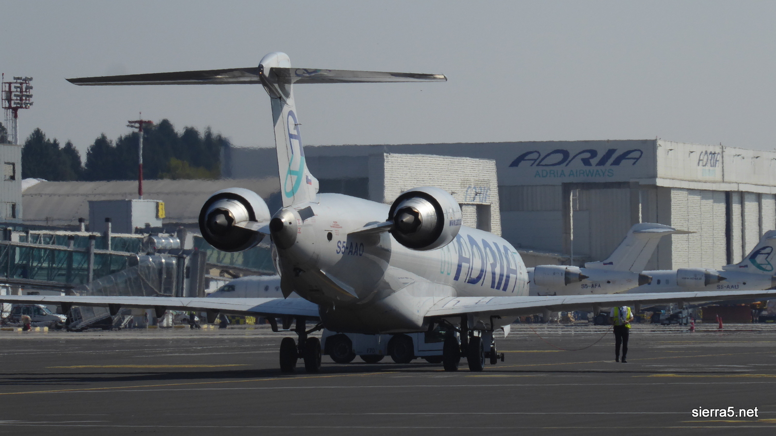 CRJ-900LR Adria Airways