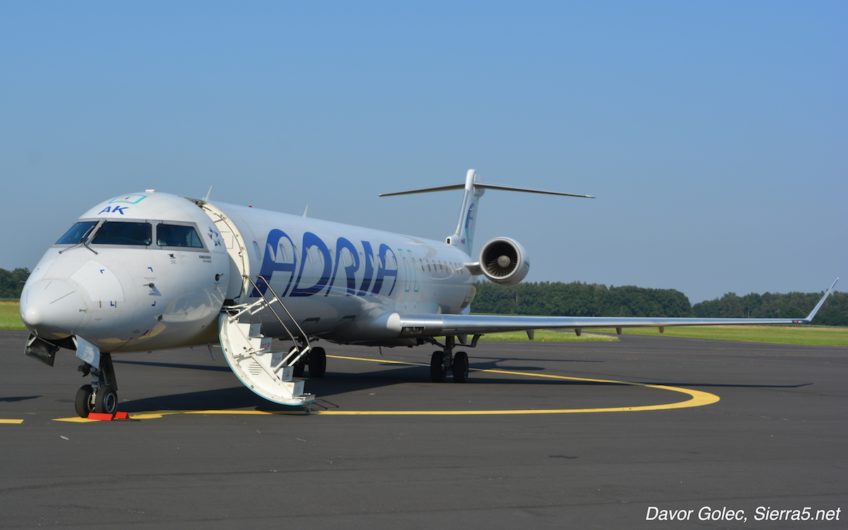 Adria ohranja floto Airbusov in CRJ