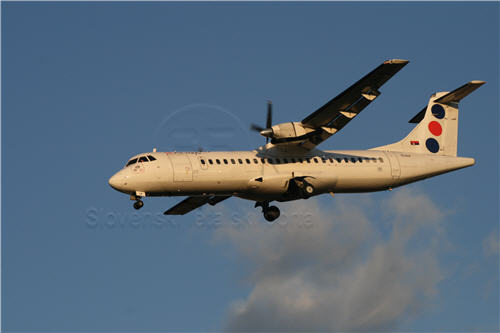 atr_72-200_img_4413.jpg