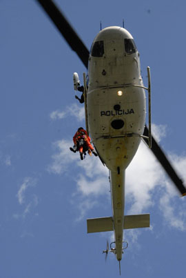bell_212_policija_p20090615_4.jpg