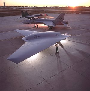 phantom_eye_1410.jpg