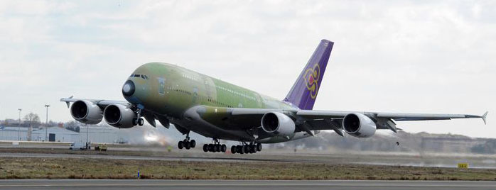 a380_thai_first_flight_take_off.jpg a380_thai_first_flight_take_off.jpg