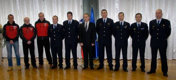 sprejem_pri_minstru_kuntaric.jpg