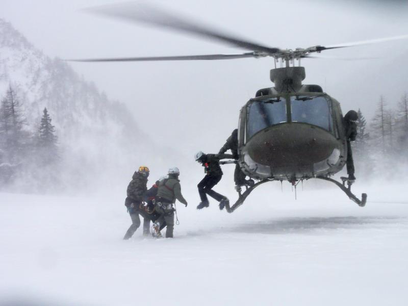 bell_412_foto_sv.jpg