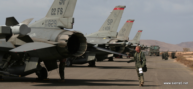 f-16_img_0508.jpg