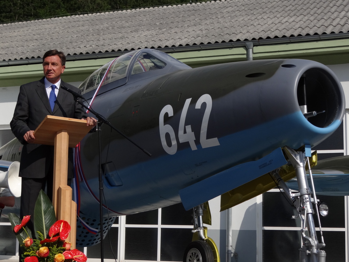f-84g_pahor_1_20jpg.jpg