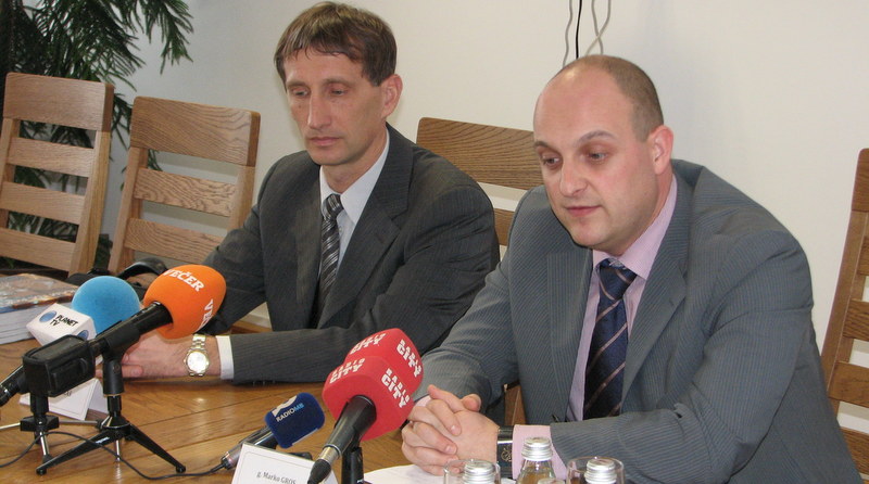 farkas_in_gros_img_3918.jpg farkas_in_gros_img_3918.jpg