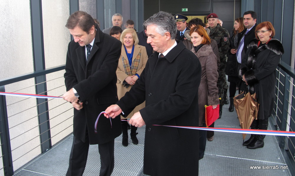 heliport_rezanje_traku_img_1555.jpg