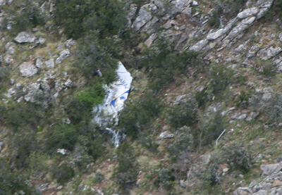 Pogled na goro in ostanki razbitin 8 foto Borut Podgoršek gora_8.jpg