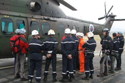 Kako se obnasati ob helikopterju kako_se_obnasati_ob_helikopterju.jpg