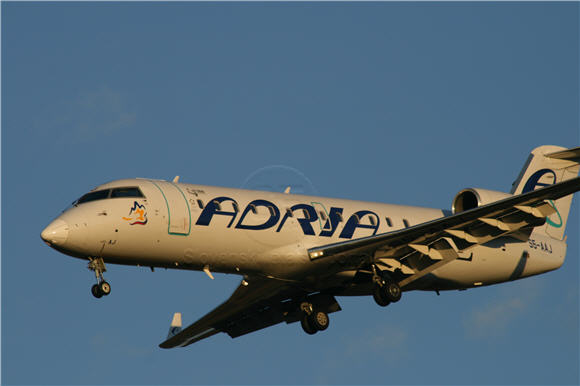crj200_img_4422.jpg