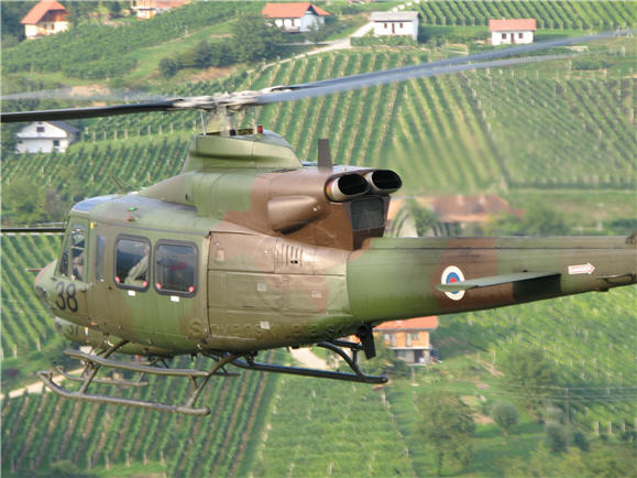bell_412.jpg