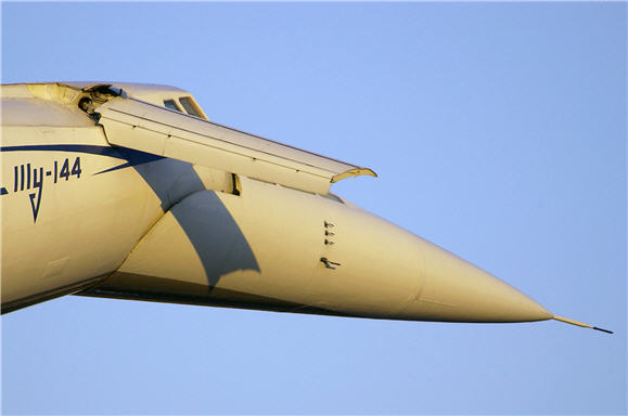 tu-144_droop_snoot_aeroflot_.jpg