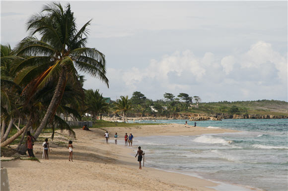 long_bay_img_7306 long_bay_img_7306.jpg
