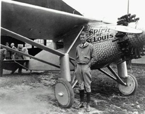 Lindbergh s svojim letalom 31. maja 1927 lindbergh_s_svojim_letalom_31_maja_1927.jpg